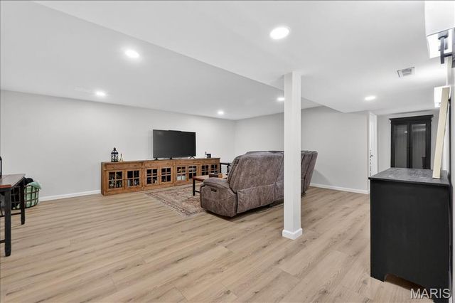 28939 Old Court Drive, Foristell, MO 63348