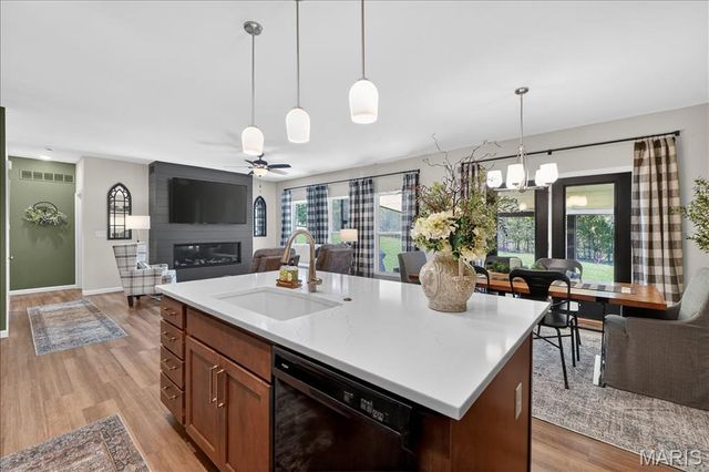 28939 Old Court Drive, Foristell, MO 63348