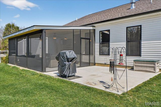 28939 Old Court Drive, Foristell, MO 63348