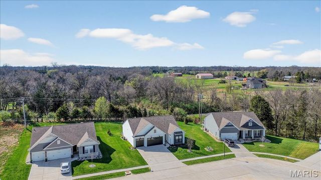 28939 Old Court Drive, Foristell, MO 63348