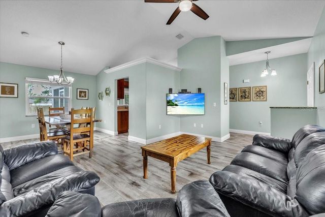 3022 45TH WAY E, Bradenton, FL 34203