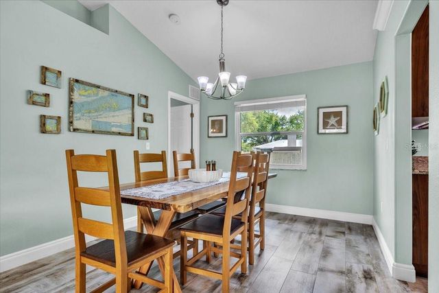 3022 45TH WAY E, Bradenton, FL 34203