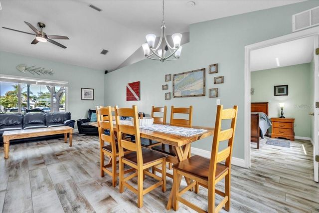 3022 45TH WAY E, Bradenton, FL 34203