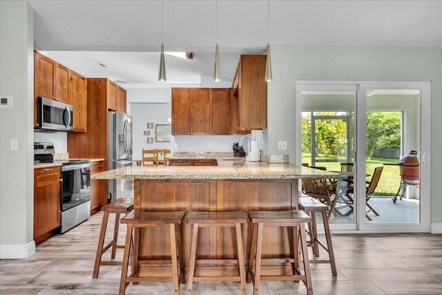 3022 45TH WAY E, Bradenton, FL 34203