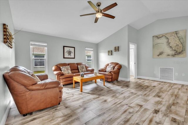 3022 45TH WAY E, Bradenton, FL 34203