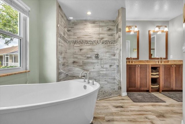 3022 45TH WAY E, Bradenton, FL 34203