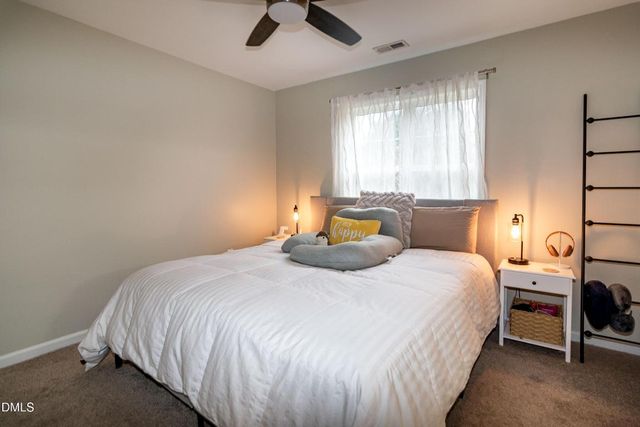 2907 Andover Glen Road, Raleigh, NC 27604