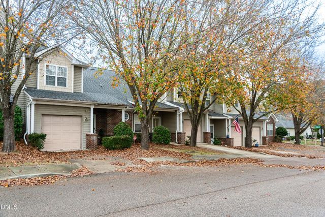 2907 Andover Glen Road, Raleigh, NC 27604