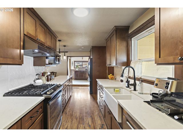 8300 Se 78TH Ave, Portland, OR 97206