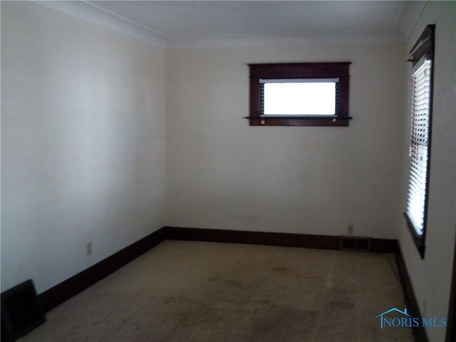 322 Dexter Street, Toledo, OH 43608