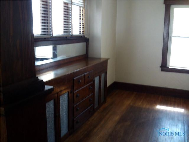 322 Dexter Street, Toledo, OH 43608