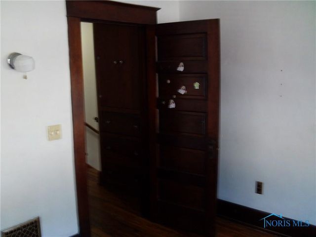 322 Dexter Street, Toledo, OH 43608
