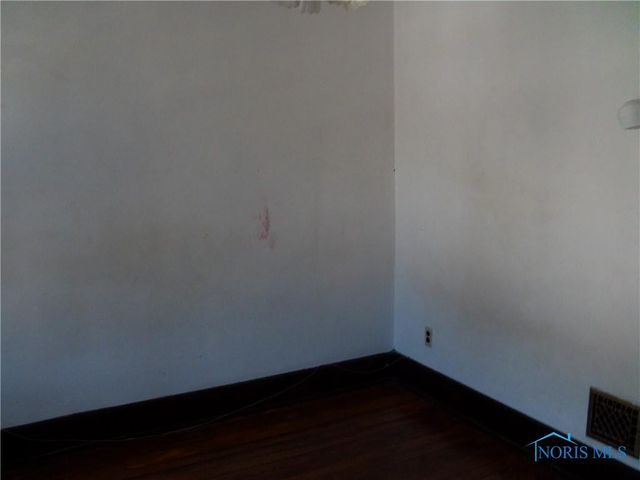 322 Dexter Street, Toledo, OH 43608