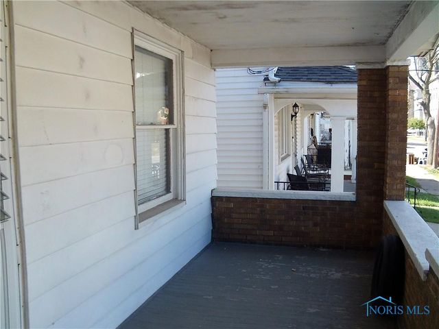 322 Dexter Street, Toledo, OH 43608