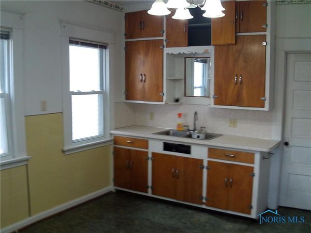 322 Dexter Street, Toledo, OH 43608