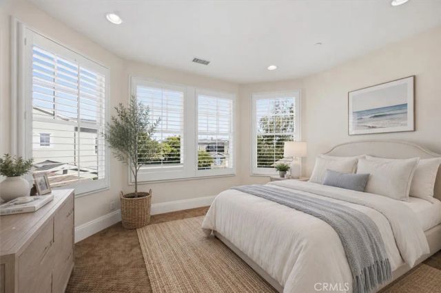 17351 Sagatuck Lane, Huntington Beach, CA 92649