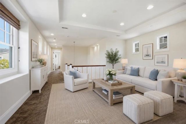 17351 Sagatuck Lane, Huntington Beach, CA 92649