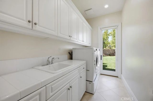 17351 Sagatuck Lane, Huntington Beach, CA 92649