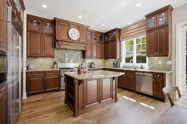 17351 Sagatuck Lane, Huntington Beach, CA 92649