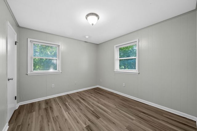 1862 Memorial Dr Apt C, Clarksville, TN 37043