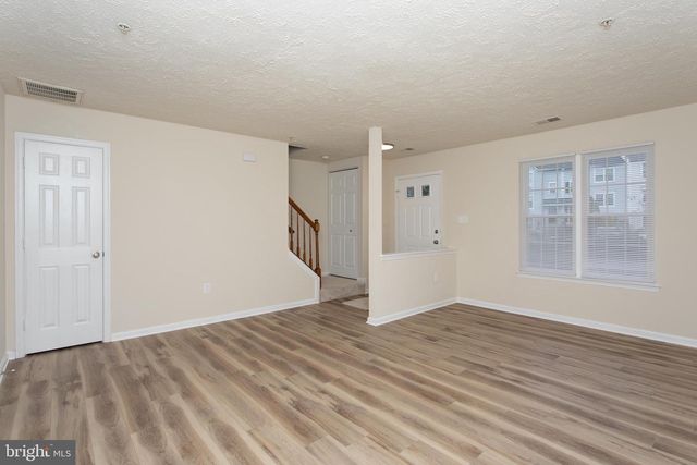 5704 SPRINGFISH PL, Waldorf, MD 20603