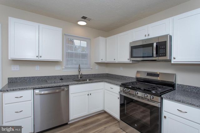 5704 SPRINGFISH PL, Waldorf, MD 20603