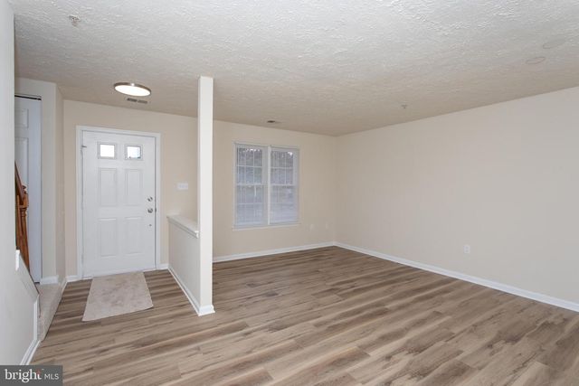 5704 SPRINGFISH PL, Waldorf, MD 20603