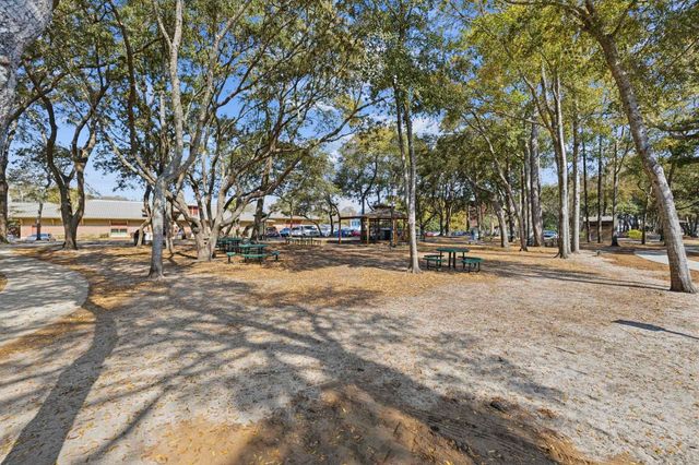 14 N Willow Dr Apt 3, Surfside Beach, SC 29575