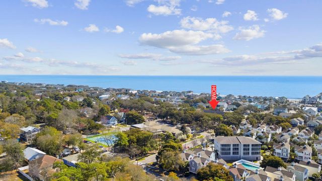 14 N Willow Dr Apt 3, Surfside Beach, SC 29575