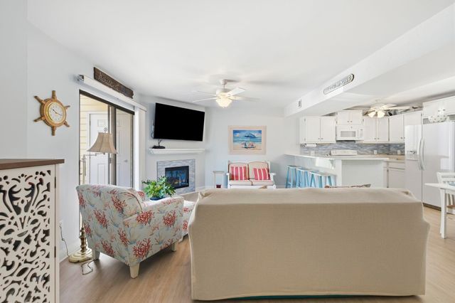 14 N Willow Dr Apt 3, Surfside Beach, SC 29575