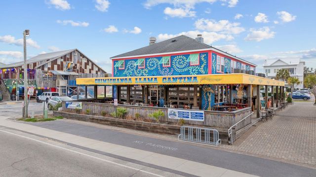 14 N Willow Dr Apt 3, Surfside Beach, SC 29575