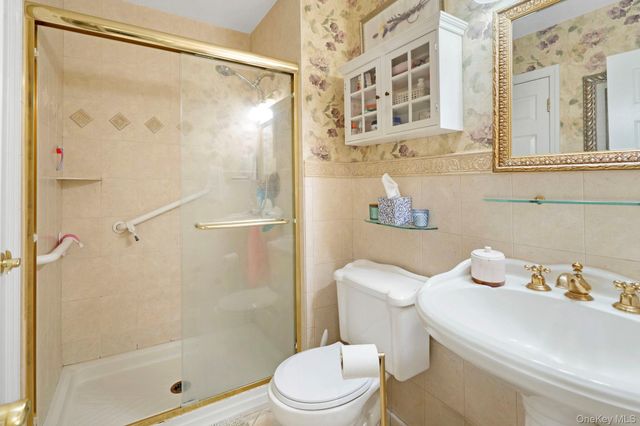 36 Blue Point Road E, Holtsville, NY 11742