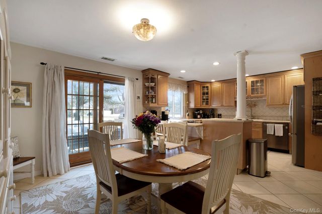 36 Blue Point Road E, Holtsville, NY 11742