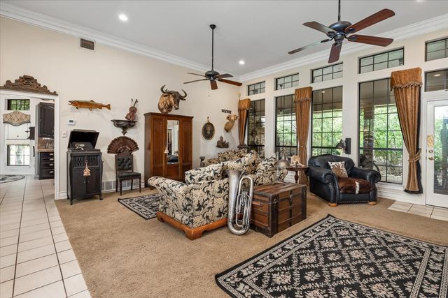 2 Sunset Lane, Fort Worth, TX 76108