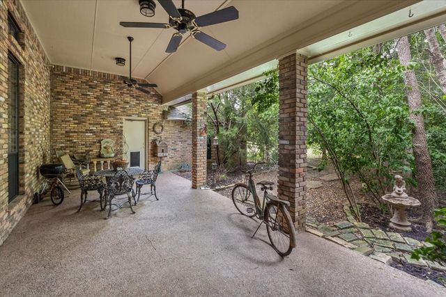 2 Sunset Lane, Fort Worth, TX 76108