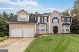 3878 Riverview Chase Bluff, Ellenwood, GA 30294