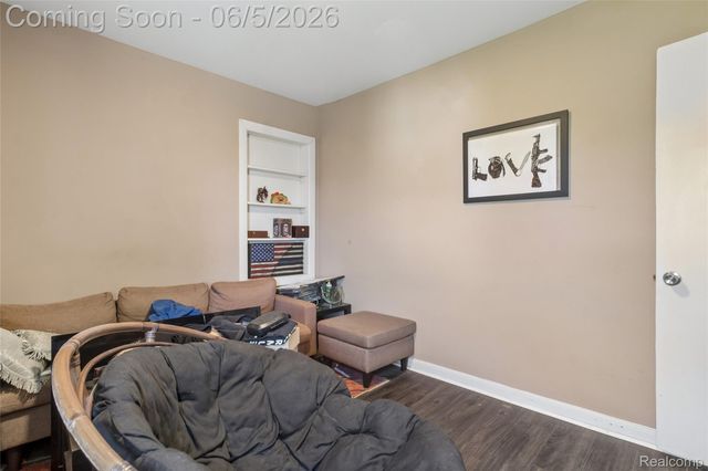 679 Moran Avenue, Lincoln Park, MI 48146