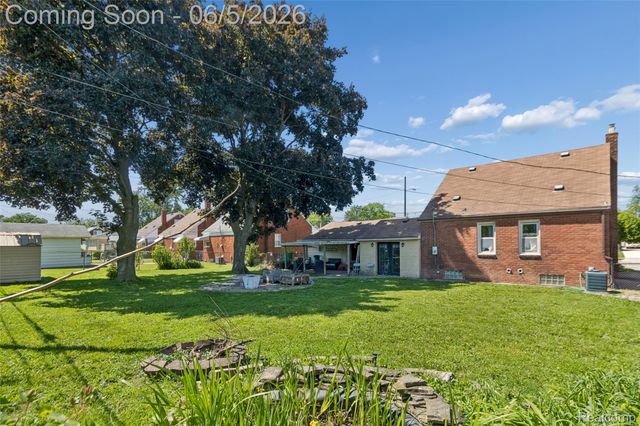679 Moran Avenue, Lincoln Park, MI 48146
