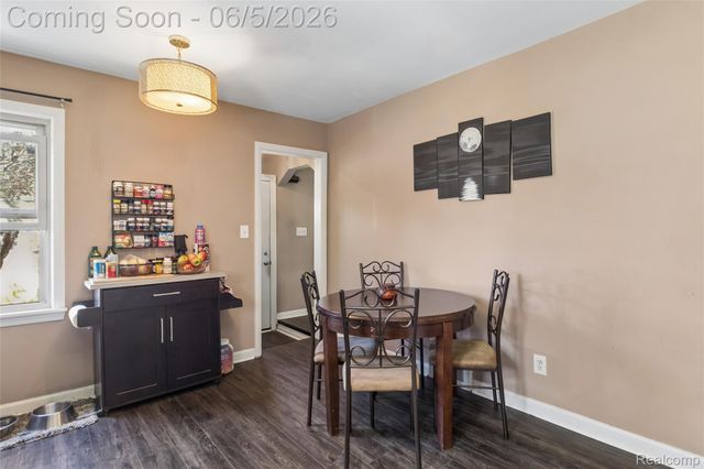 679 Moran Avenue, Lincoln Park, MI 48146