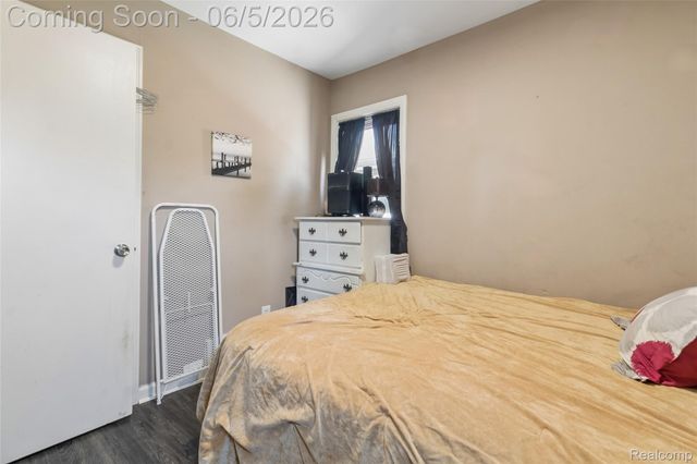 679 Moran Avenue, Lincoln Park, MI 48146