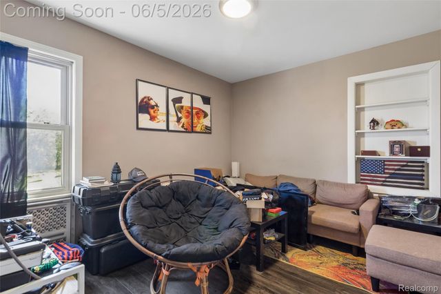 679 Moran Avenue, Lincoln Park, MI 48146