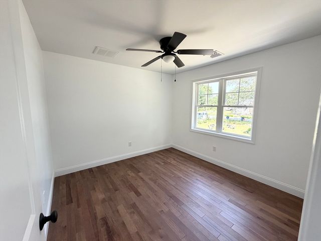 955 Crescent Street, New Bedford, MA 02745