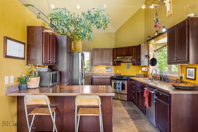 13 Blue Wing Road, Ennis, MT 59729