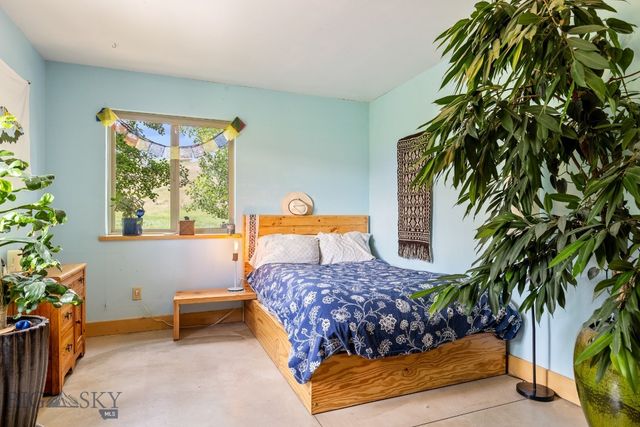 13 Blue Wing Road, Ennis, MT 59729