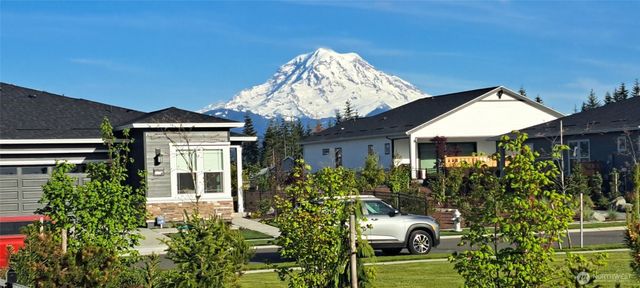 14830 207th Avenue E, Bonney Lake, WA 98391