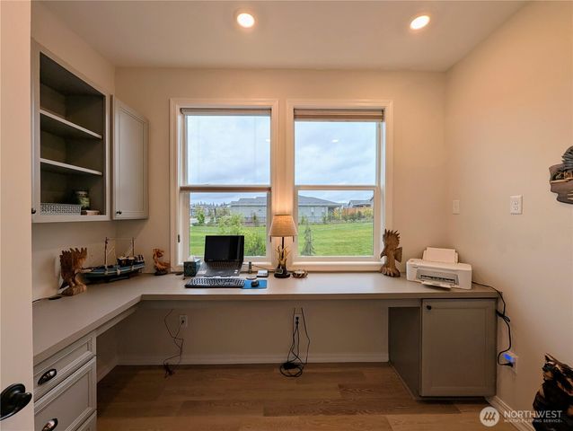 14830 207th Avenue E, Bonney Lake, WA 98391