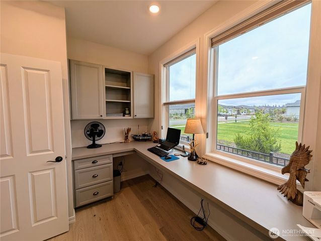 14830 207th Avenue E, Bonney Lake, WA 98391