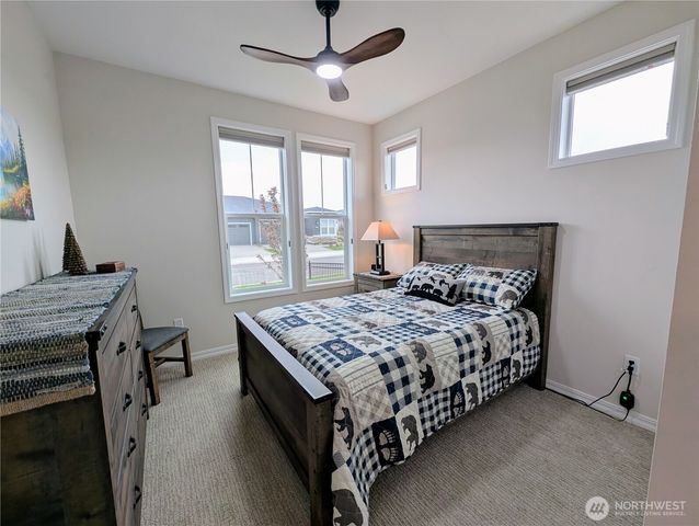 14830 207th Avenue E, Bonney Lake, WA 98391