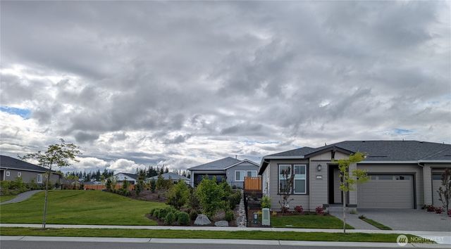 14830 207th Avenue E, Bonney Lake, WA 98391