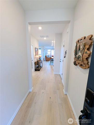 14830 207th Avenue E, Bonney Lake, WA 98391